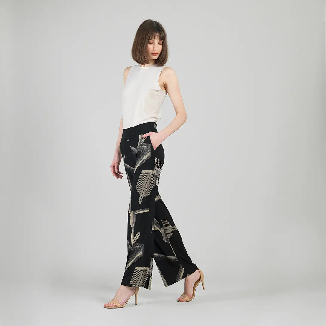 Linear Geo Print Soft Knit Pull-On Pant With Pockets